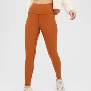 NEW Aerie Offline 7/8 High Waisted Ribbed Stretch Knit Legging in Caramel